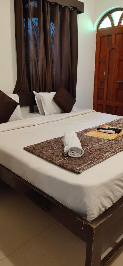 Rj14 Accommodations At Baga Beach Exteriör bild