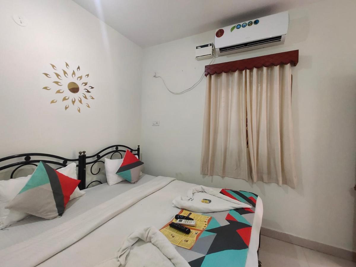 Rj14 Accommodations At Baga Beach Exteriör bild