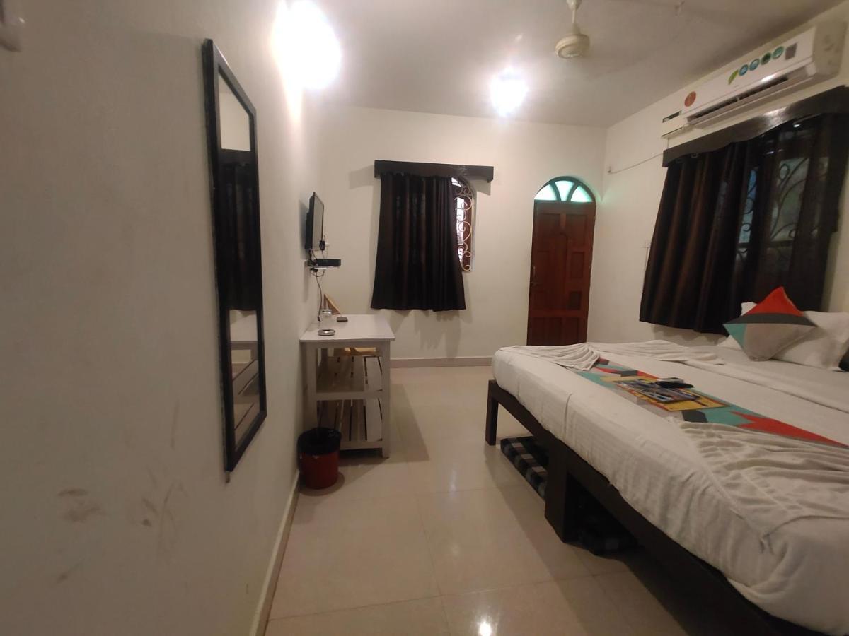 Rj14 Accommodations At Baga Beach Rum bild
