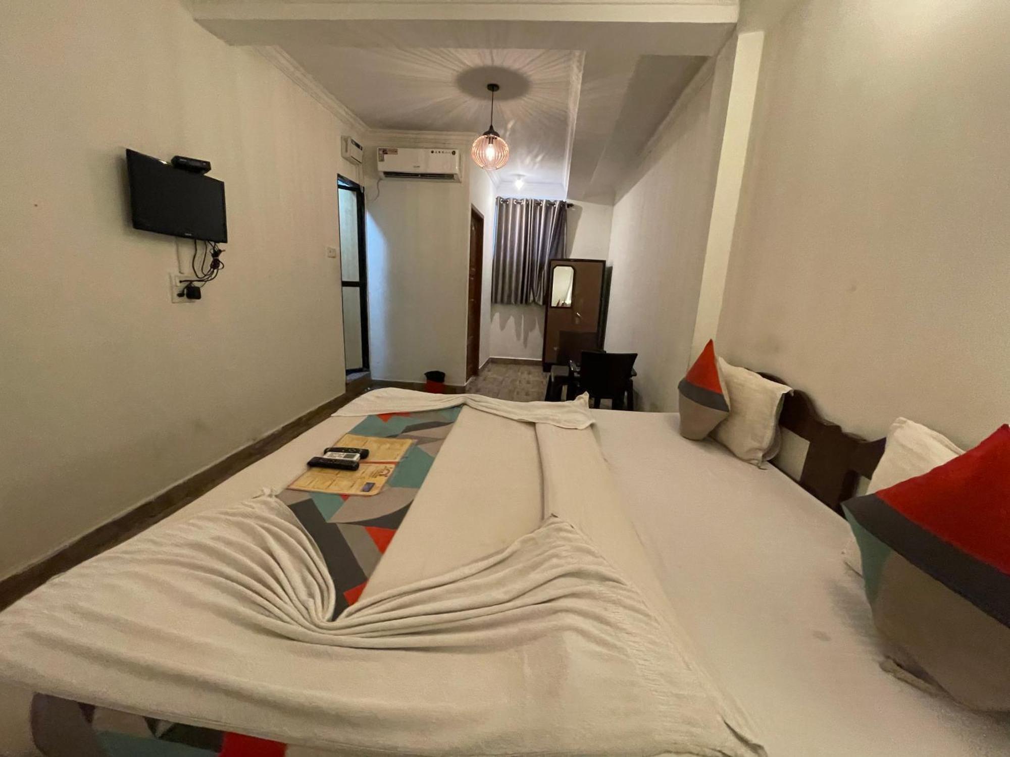 Rj14 Accommodations At Baga Beach Exteriör bild