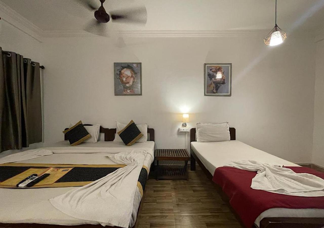 Rj14 Accommodations At Baga Beach Exteriör bild